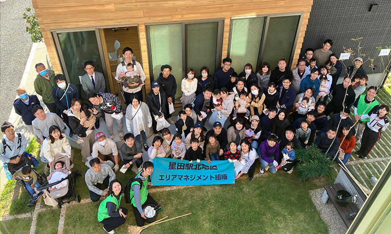 写真：エリアマネジメント組織 集合写真